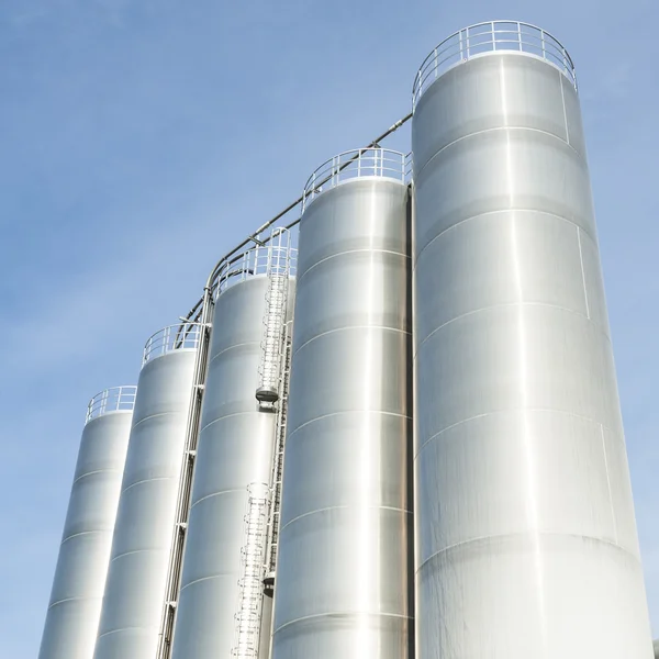 Industrial silos in the chemical industry — Stock Photo, Image