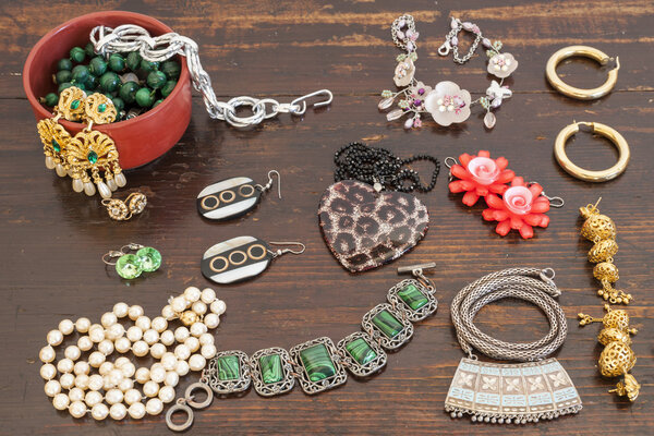 Costume jewelry for woman