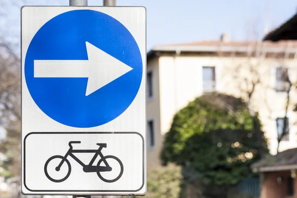 Велосипедний знак, провулок — стокове фото