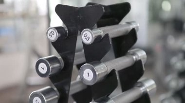 Modern spor kulübü spor dumbbells kauçuk