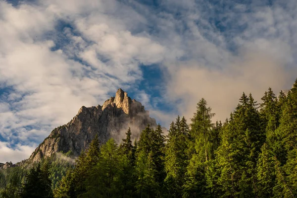 Красивый Живописный Пейзаж Альп Пассо Сан Пеллегрино Северная Италия Лицензионные Стоковые Изображения