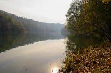 Naviglio kanalı Adda Nehri boyunca