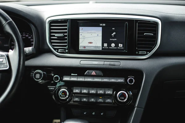 Luxury Car Steering Wheel Dashboard Display Monitor Screen — Stock Photo, Image