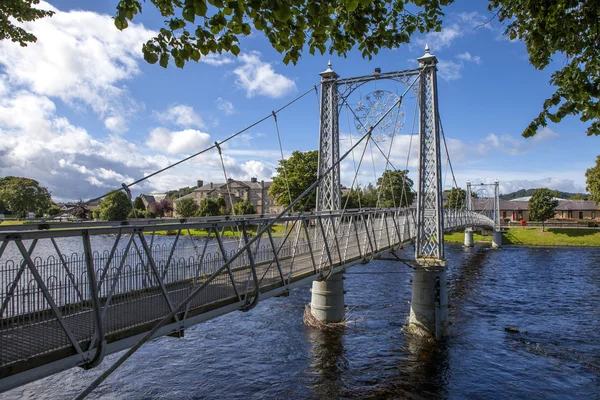 Puente colgante peatonal — Foto de Stock