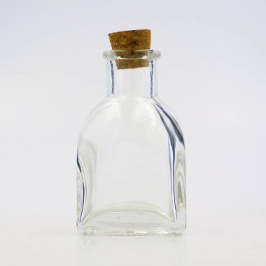 Orta cam şişe mantar kapağı dikdörtgen formu, şeffaf, ışıltılı ve parlak, gıda, sıvı, sos, buğday, baharatlar, tohumlar, reçeller ve şekerler için, ayrıca dekorasyon için