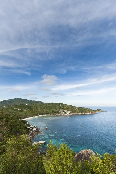 Gyönyörű trópusi sziget szép bungalow. Koh tao-sziget, Thaiföld — Stock Fotó