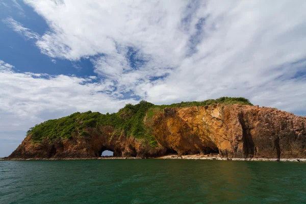 Tayland Körfezi'nde özel bir ada Koh Talu olduğunu