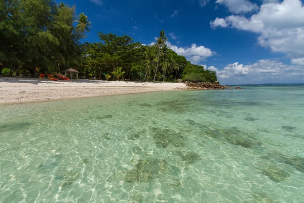 Tayland Körfezi'nde özel bir ada Koh Talu olduğunu