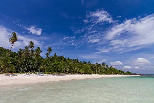 Koh Talu är en privat ö i Gulf of Thailand Royaltyfria Stockbilder