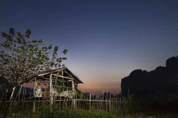 Vang Vieng Una Città Turistica Laos Situata Nella Provincia Vientiane — Foto Stock