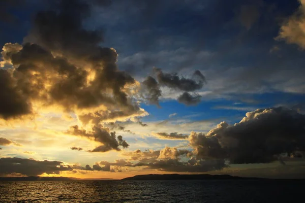 Puesta Sol Sobre Mar Adriático Frente Las Islas Hvar Brac — Foto de Stock