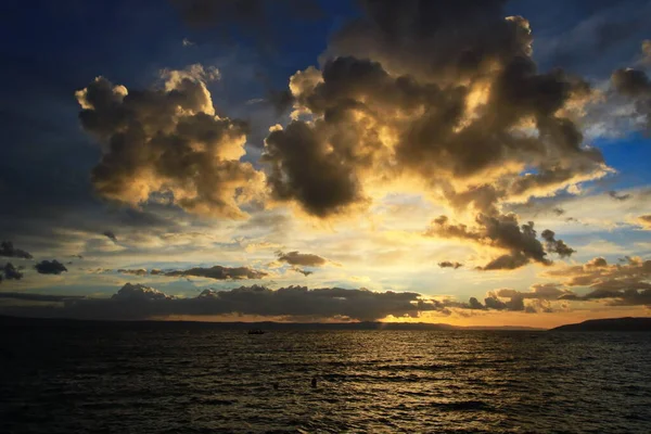 Sonnenuntergang Über Der Adria Vor Den Inseln Hvar Und Brac — Stockfoto