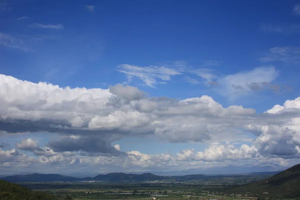 Blå Himmel Med Vita Moln — Stockfoto