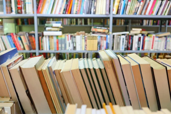 Books Library Shelf — Stock Photo, Image