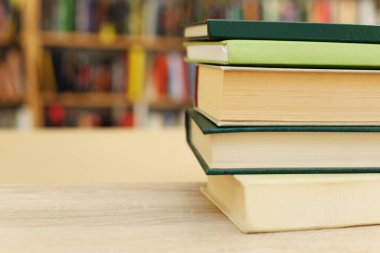 masada Kitaplığı'nda açın