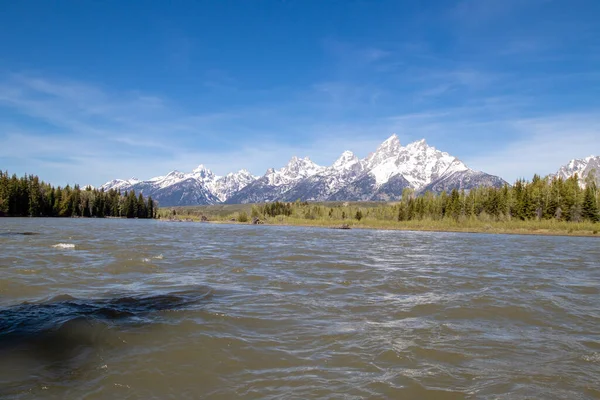 Grand Tetons Från Ormfloden Grand Teton National Park Wyoming Usa — Stockfoto