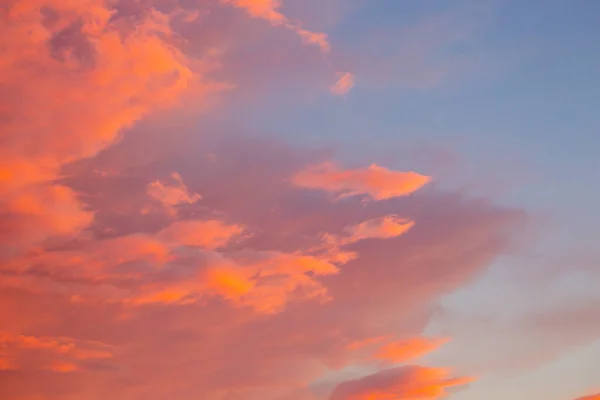 Bunt Flauschig Abstrakt Wolken Sommer Waagerecht — Stockfoto