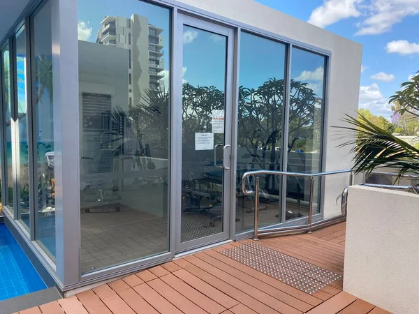 Perth, Batı Avustralya 'daki çeşitli binaların içi ve dışı