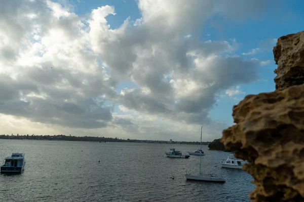 Batı Avustralya Perth Teki Kuğu Nehrinin Manzarası — Stok fotoğraf