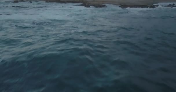 Deniz Fenerinin Üstündeki Insanlar Güneşin Batışı Paloma Rocha Uruguay — Stok video