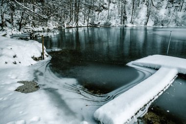 Yeni yıl için Avusturya Alpleri, Toplitzsee Gölü, Kammersee