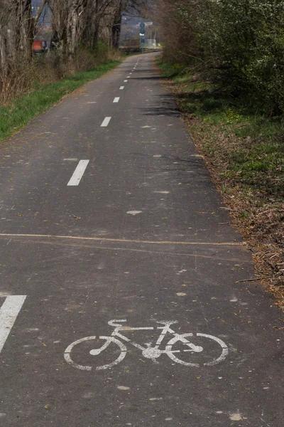 Camino para bicicletas cruzar un país —  Fotos de Stock