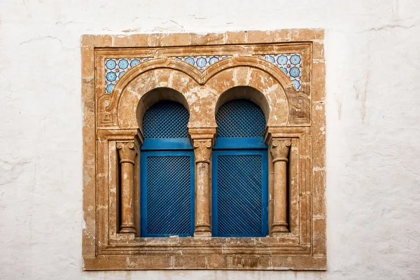 Traditional window in Tunisia — Stock Photo, Image