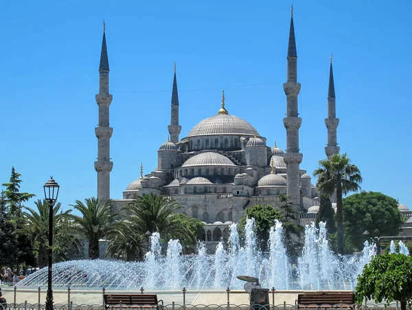 Blue Mosque in Istanbul — Stock Photo, Image