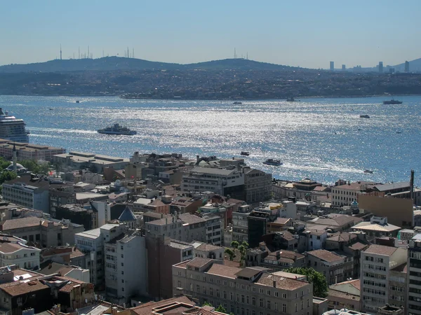 Istanbul vue sur la ville depuis la tour Galata — Photo