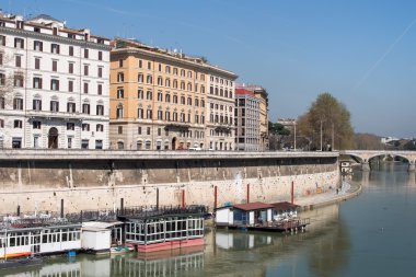 Tiber Riverbank Roma, İtalya