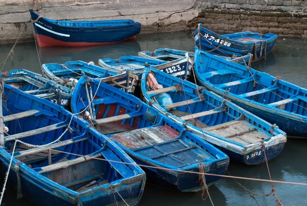 Bateaux de pêche dans un port — Photo