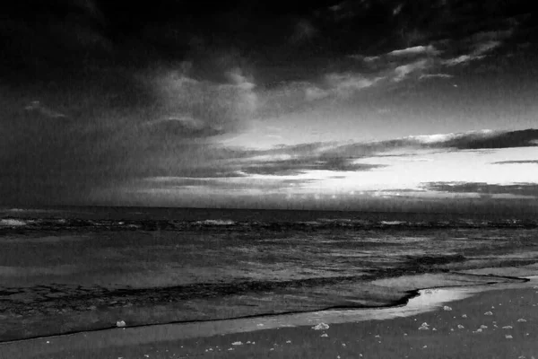 Восход Над Океаном Грозовыми Облаками — стоковое фото