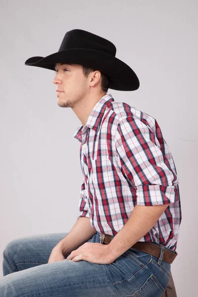 Cowboy Sentado Pensativo Descansando — Fotografia de Stock