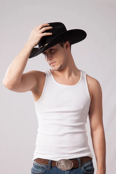 Hombre Pensativo Una Camiseta Sombrero Vaquero Negro —  Fotos de Stock