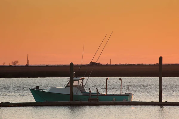Łowienie Ryb Doku Zachodzie Słońca — Zdjęcie stockowe