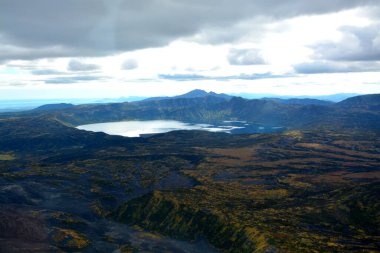 Soyu tükenmiş bir volkanın kraterinde