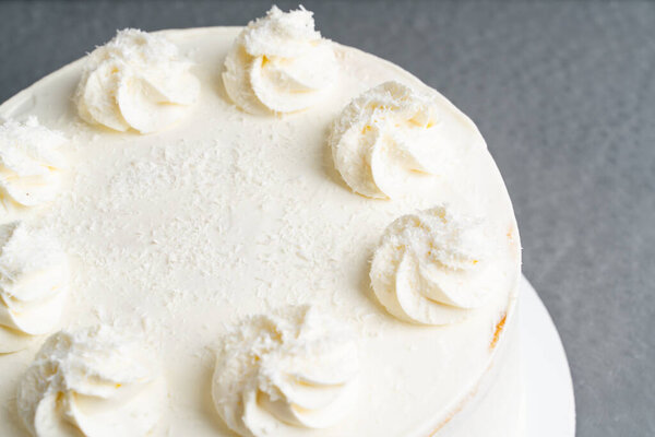 Cake Milchmadchen. Milk girl cake.