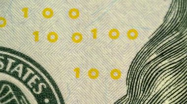 Dolarlar makro çekilirken düzgün kamera hareketleri