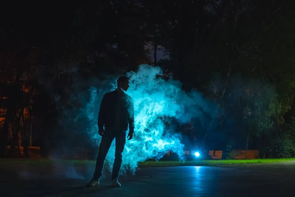 Man Silhouette Standing Smoke Evening Night Time — Stock Photo, Image