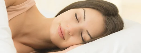 Young Woman Sleeping Bed — Stock Photo, Image