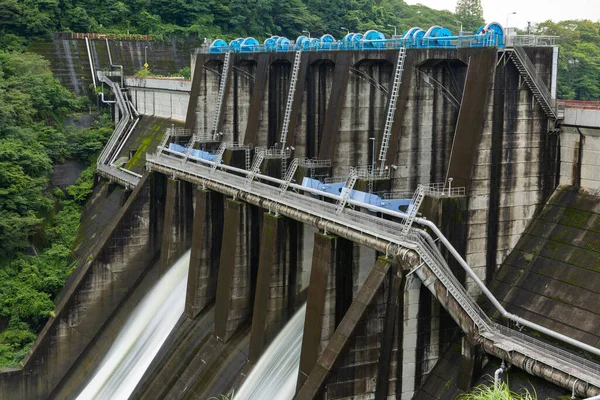 Pembuangan Bendungan Shiroyama Kanagawa Jepang — Stok Foto