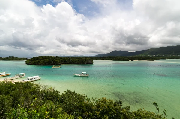 Baía de Kabira na Ilha de Ishigaki, Okinawa Japão — Fotografia de Stock