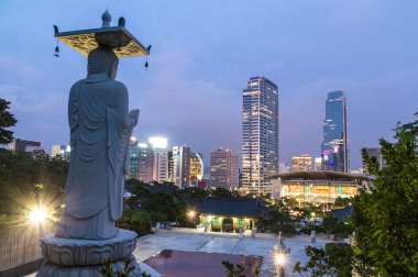 Seoul city gece görüş bongeunsa Tapınağı