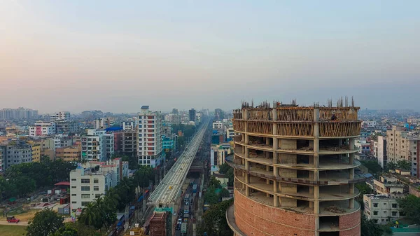 Dhaka 방글라데시 2020 다카의 Mirpur 에서도 건설중인 쇼핑몰과 공사중인 메트로 — 스톡 사진