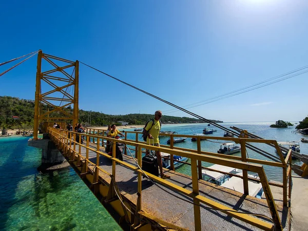 Nusa Lambongan Bali 2020 Famoso Puente Amarillo Isla Nusa Lembongan — Foto de Stock