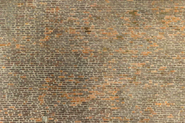 Alte Beschädigte Ziegelmauer — Stockfoto