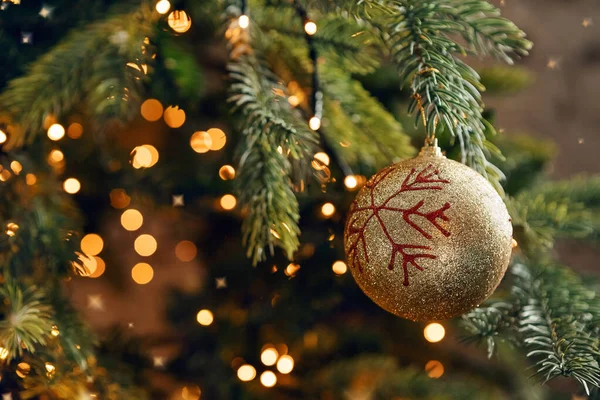 Fundo Natal Ouro Decorações Natal Close Fundo Com Luzes Brilhantes — Fotografia de Stock