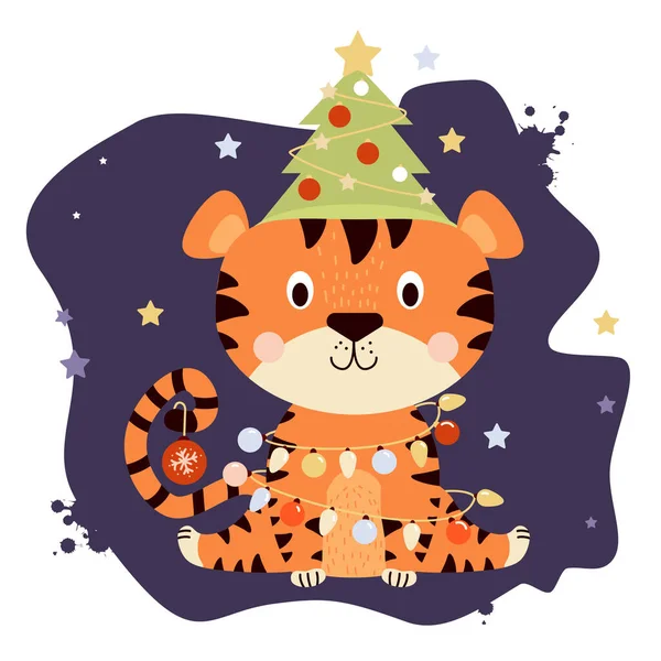 Cute tiger cub with a Christmas tree, toys and garlands. Sits on a purple background with stars. Year of the Tiger in Chinese or oriental. Vector illustration for postcards, cards, design and print. — Stock Vector