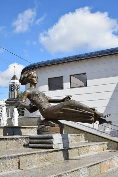 Bronze Sculpture Girl Depicting Angara River Cascade Fountain Rivers Siberia — Stock Photo, Image