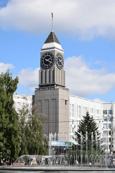 Большая Часовая Башня Красноярске Рядом Зданием Городской Администрации Похожая Биг Стоковое Фото
